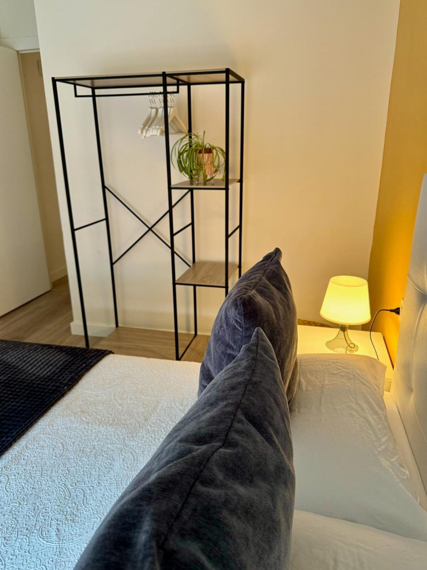 Apartamento Quintana Oviedo Luaran gambar